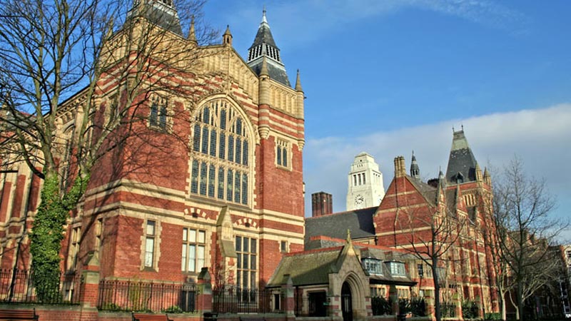 Leeds Üniversitesi